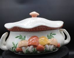 Vintage Pottery Hand-painted Mushroom Covered Dish With ...