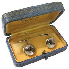 Similar Items to 14K Yellow Gold Rock Crystal Horsehead Cufflinks