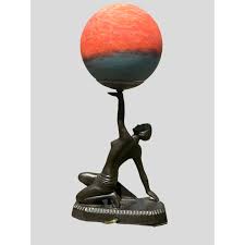 Figural Art Deco Table Lamp | Chairish