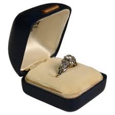 Antique Old Mine Cut Ring (Approx. 0.80-Carats) Diamond Engagement, Platinum For Sale at 1stDibs