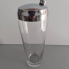 Vtg. Clear Glass Cocktail Shaker with Chrome Lid with ...