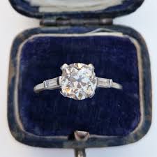 Antique Platinum Old European Cut Diamond Solitaire w/ Baguette Diamon – Wolf & Ivy Vintage Jewellery