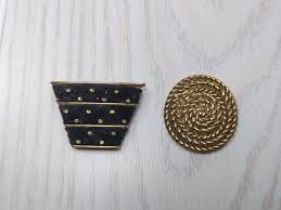 Vintage Bluette Gold Tone Textured Rope Scarf Clip Black velveteen gold dots | eBay