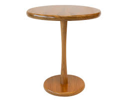 The Pedestal Table (Walnut) — Casara Modern