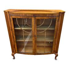 Early 20th Century Antique Queen Anne Style Mahogany and Walnut Bookcase. | Chairish