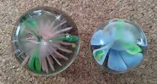 Two Small Vintage Art Glass Paperweights Flowers / Unmarked ...