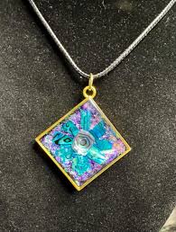Holographic Abalone Flower Pendant: Double-sided Mylar ...