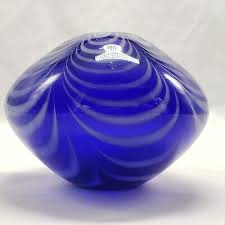 Seapoot Group American Design Art Glass Vase Feathered ...