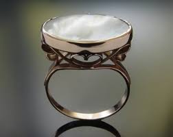 Oval Mother of Pearl Engagement Ring: 14K Rose Gold Shell ...