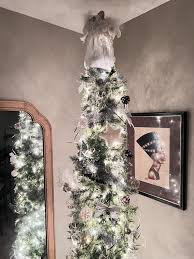 all my holiday decor is always thrifted! this year i have an ...