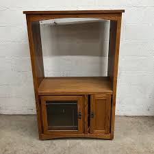 Vintage Wooden TV Entertainment Stand | Weekly Rental in ...