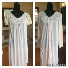 Pale Pink Blush Shadowline Peignoir Set Nightgown and Robe ...