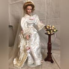 Ashton-Drake | Other | A Bouquet So Fair Bride Doll From ...