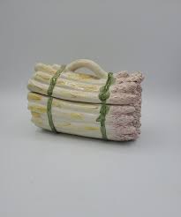 Vintage Hand Painted in Portugal Asparagus Box With Lid - Etsy