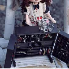 1/6 Scale Dollhouse Miniatures Furniture Jewelry Cabinet ...