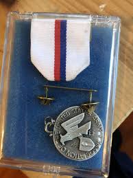 Hello fellow cadets. Is there any way I can get a replacement 82nd Airborne Medal? Mine broke and I wanna know where I can buy it : r/jrotc