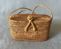 Vintage Bali Basket - Etsy