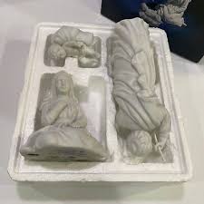 VTG 1981 Avon Holy Family Nativity 3 White Porcelain ...