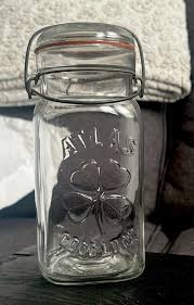 Vintage Atlas Good Luck Clover Mason Jar 1/2 Gallon Square w ...