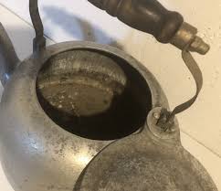 VTG 4-5 Quart Club Cast Aluminum Kettle w/ Attached Lid Wood Handle | eBay Australia