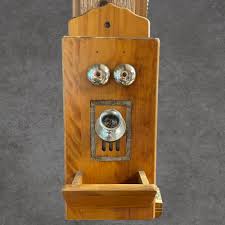 Vintage Wood Wall Hanging Telephone Looking AM Radio ...