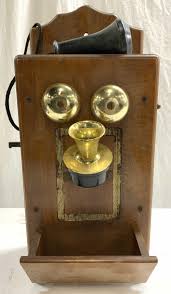 Sold at Auction: Vintage Wooden Wall Mount Phone Radio