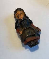 Vintage Cast Iron Amish Woman Lady Seated Figurine 2" Toy ...