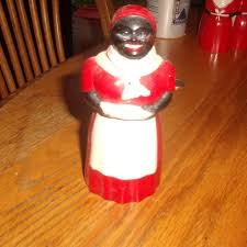 F&F | Accents | Black Americana Ff Plastic Syrup Creamer ...