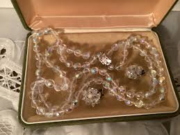 Sale***vintage Priscilla AURORA BOREALIS NECKLACE With Earrings in Original Green Velvet Case Case Marked Jays Jewelry - Etsy Ireland