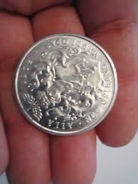 3 VTG MARDI GRAS MEDAL TOKENS - 1971 SUGAR BOWL, TIMES, PEOPLE PLACES, QUEEN -SC | eBay