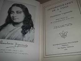 Autobiography of a Yogi. With a Preface by W, Y. Evans-Wentz.: Books - Amazon.ca