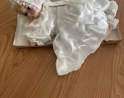 Vintage 'baby's Dream' Porcelain Doll Original Blanket & Box ...