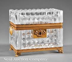 Lot - Baccarat-Style Diamond Point Cut Crystal Box