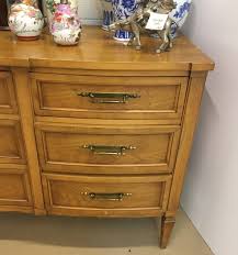 Sold at Auction: VINTAGE DRESSER BY CARLTON HOUSE