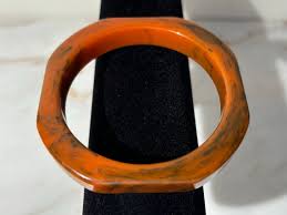 Bakelite Orange Ink Spot 1/2 Inch Wide Octagon Bangle Bracelet-vintage - Etsy