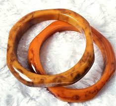 Vintage Bakelite Bangle Bracelets Carved Octagon Peanut Butter Peach Pit Pair 2 | eBay