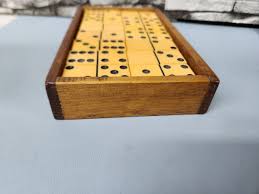 Vintage Butterscotch Dominoes, Set Of 28, 2" x 1"x 3/8" With Wood Case | eBay