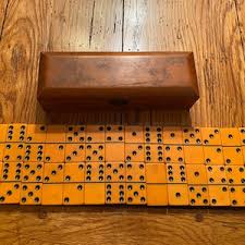 Vintage BAKELITE BUTTERSCOTCH Orange DOMINOES 1930s in Wood Box - Etsy