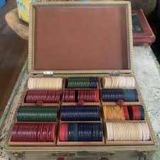 Vintage Abercrombie & Fitch Bakelite Poker Chip c1930s Boxed ...