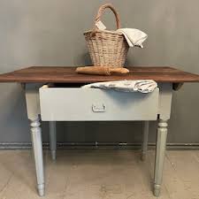 Antiker Tisch - Etsy.de