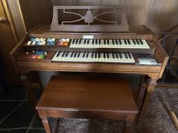 Vintage Wurlitzer Electric Organ Great Condition | eBay