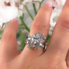 Round Diamond Flower Ring in 18k White Gold | eBay