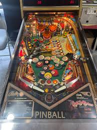 EIGHT BALL DELUXE LIMITED EDITION - 1982 Bally Pinball ...
