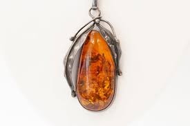 Silver Link Necklace with Large Baltic Amber Pendant For Sale at 1stDibs