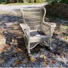 Henry Link Wicker Rocking Chair With Magazine Rack for Sale in Chagrin Falls, OH - OfferUp