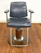 Sold at Auction: Vintage Belmont Vinyl Barber's Chair