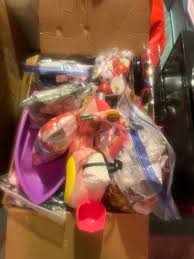 BARBIE ACCESSORY LOT B (SEE DESCRIPTION)