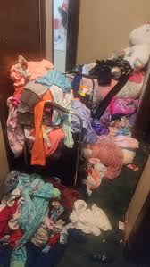 How to manage and organize a large amount of laundry?