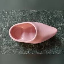 Niloak | Accents | Vintage Niloak Art Pottery Clog Dutch ...