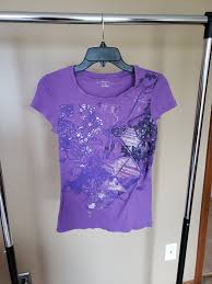 Graphic T-shirt Daisy Fuentes M (8-10) | Mercari